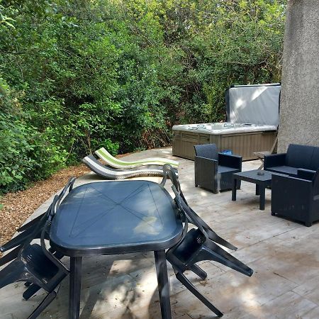 Duplex Le Philandra - Jacuzzi- 2 Chambres Monteils  Buitenkant foto